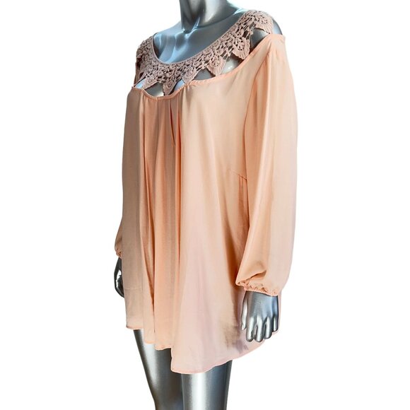 Bellatrix Peach Chiffon Blouse With Lace Crochet Neckline Long Sleeves 1X - Picture 3 of 7